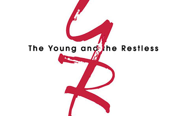 Dizinin orijinal adı olan The Young and the Restless’ın Y ve R harflerinin grafik tasarımından yararlanmak için Y ve R’li bir Türkçe isim konduğu söylenirdi.