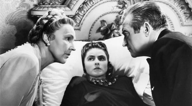 Leopoldine Konstantin, Ingrid Bergman ve Claude Rains, 1946'da Notorious'da.